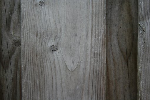 Vegg, Gjerde, Tre