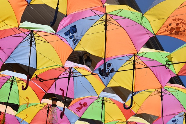 Raza De Soare, Brollies, Umbrele