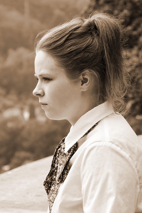 Bílá žena černá