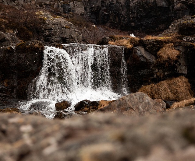 Lille Vandfald, Bæk, Dråber, Natur