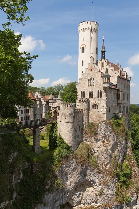 Lichtenstein Castle Middle Free Photo On Pixabay