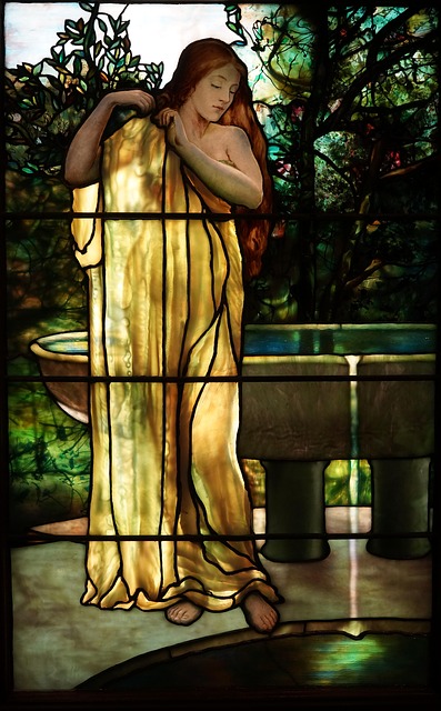 Tiffany, Vitraliu, Dumnezeu