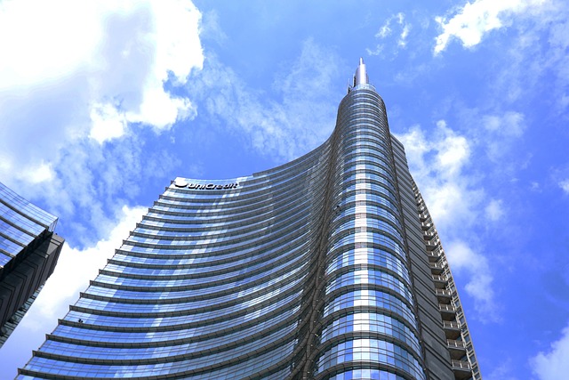 Free Building Architecture photo and picture
