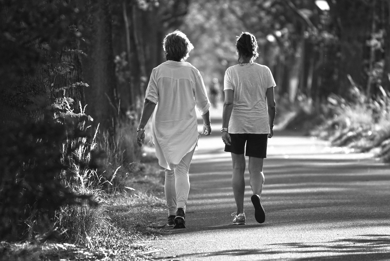 Plus De 20 000 Photos Gratuites De Deux Personnes Marchant Et De Deux plus-de-20-000-photos-gratuites-de-deux-personnes-marchant-et-de-deux