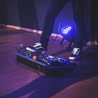Pedaleira, Guitarra, Som, Instrumento
