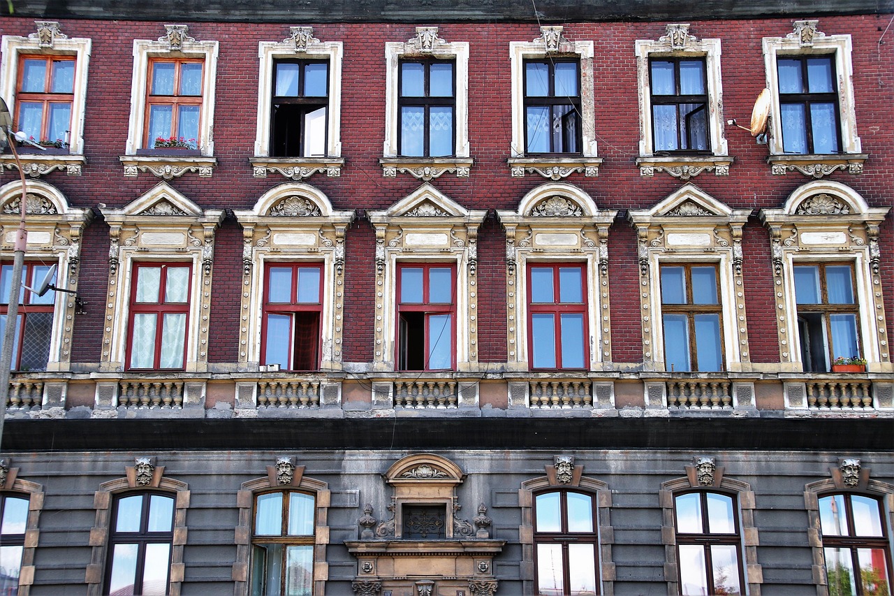 Old - free online jigsaw puzzle photo