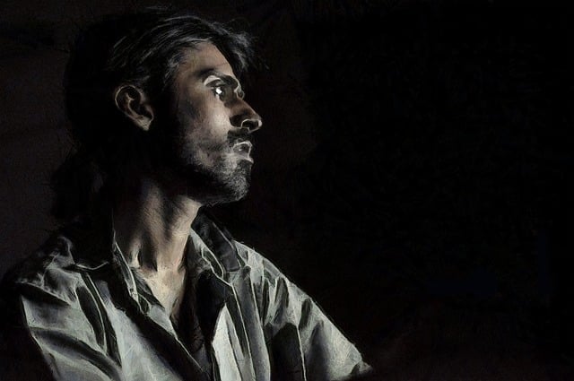 Free digital paint portrait chiaroscuro illustration