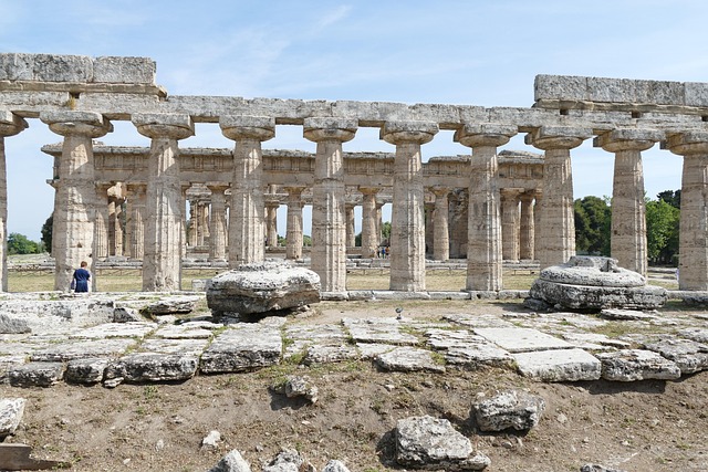 Free Paestum Italy photo and picture