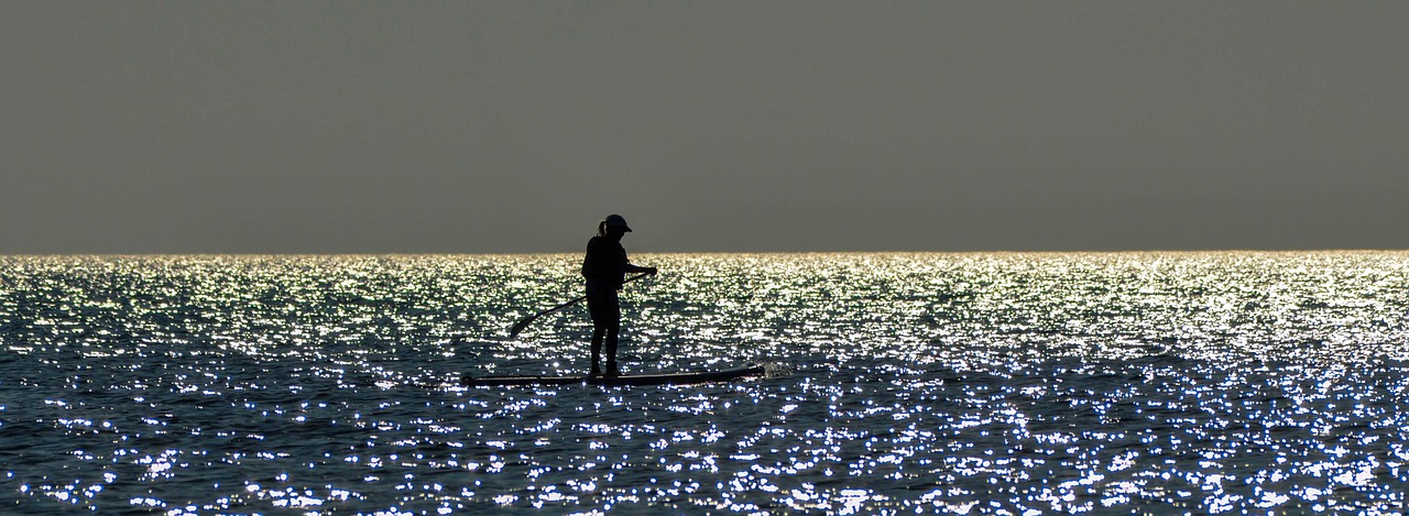 100+ Free Paddle Boarding & Paddle Board Images - Pixabay