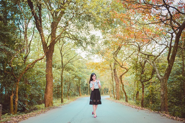 Free Girl Tree photo and picture