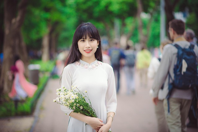 Free Girl Smile photo and picture