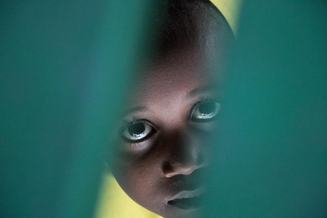 Free A Child Potrét photo and picture