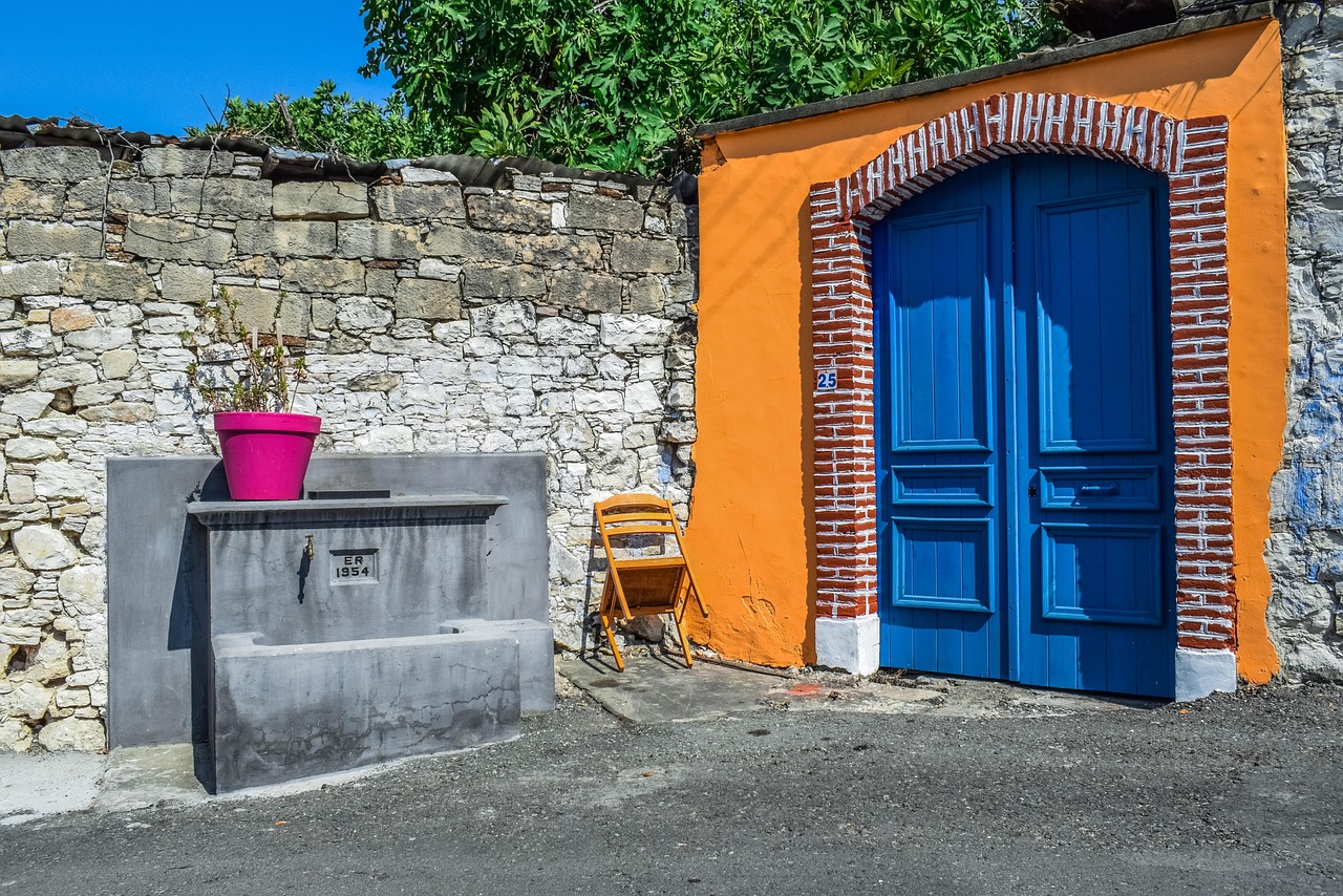 Street - free online jigsaw puzzle photo