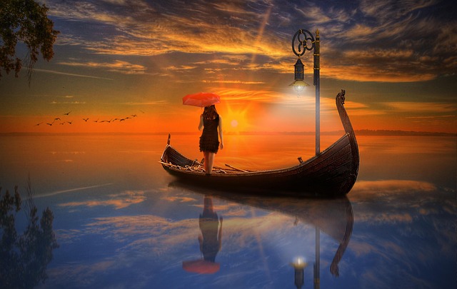 Free Boat Woman photo and picture