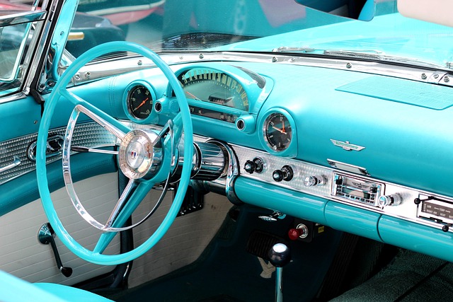 Free Ford Thunderbird Dashboard photo and picture