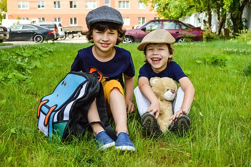 Niños, Mochila, Chicos, Bruin, Césped