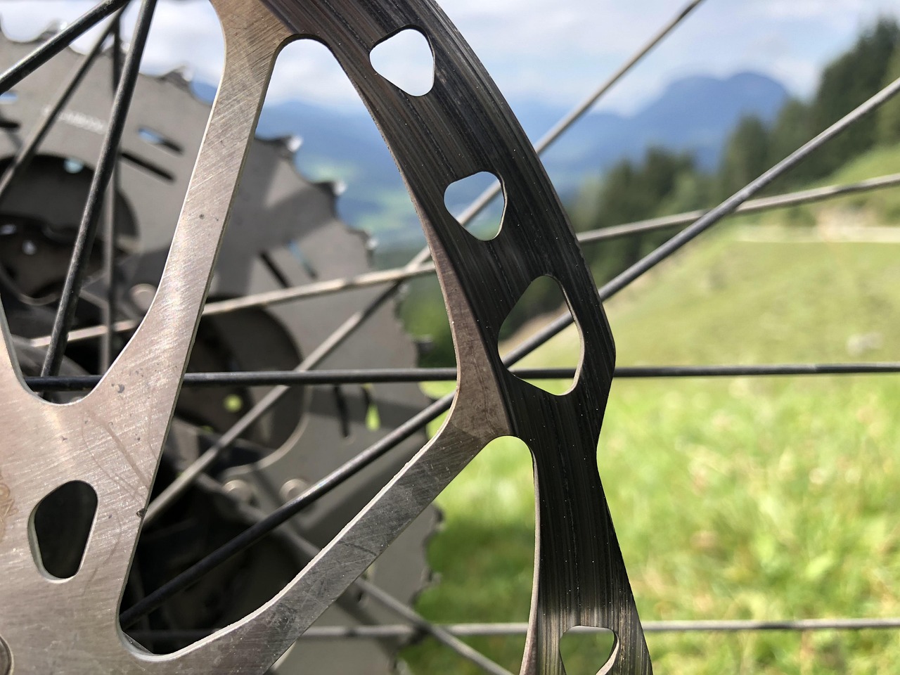 bike-3574773_1280.jpg