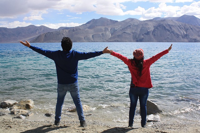 Free Mountains Lake photo and picture