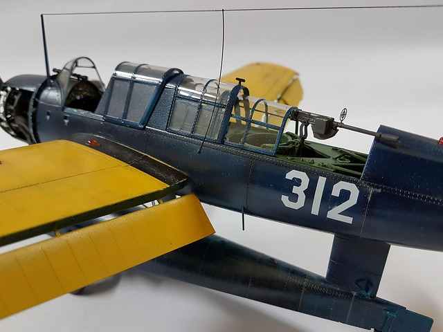 Free Modelkit Kingfisher photo and picture