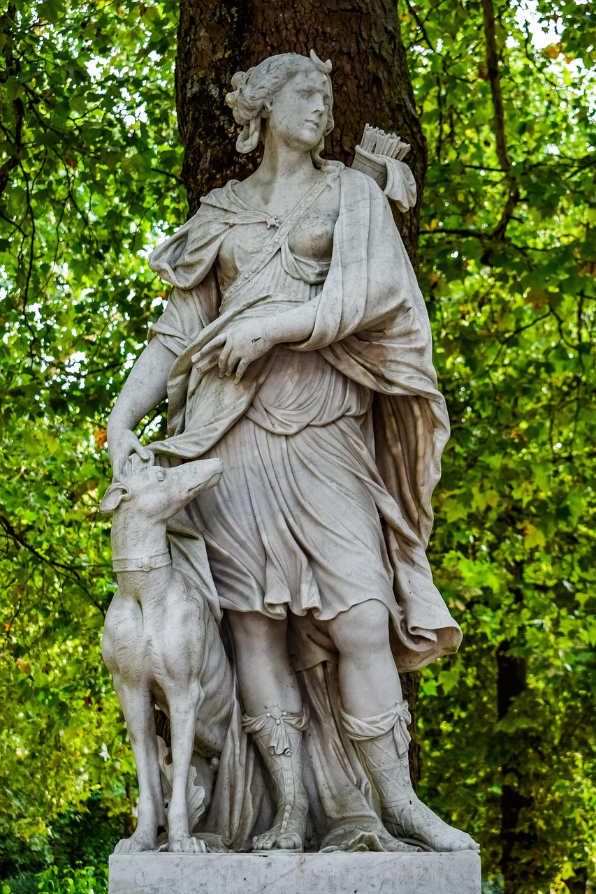 Statue Buste Artémis Diane En Albâtre - Déesse Grecque De La Lune, Hauteur 22 Cm, Poids 910 G, Fabriqué En Grèce - Décoration Maison Ou Bureau, Cadeau Mythologie