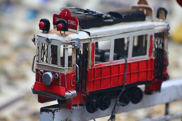 Free Toy Red photo and picture