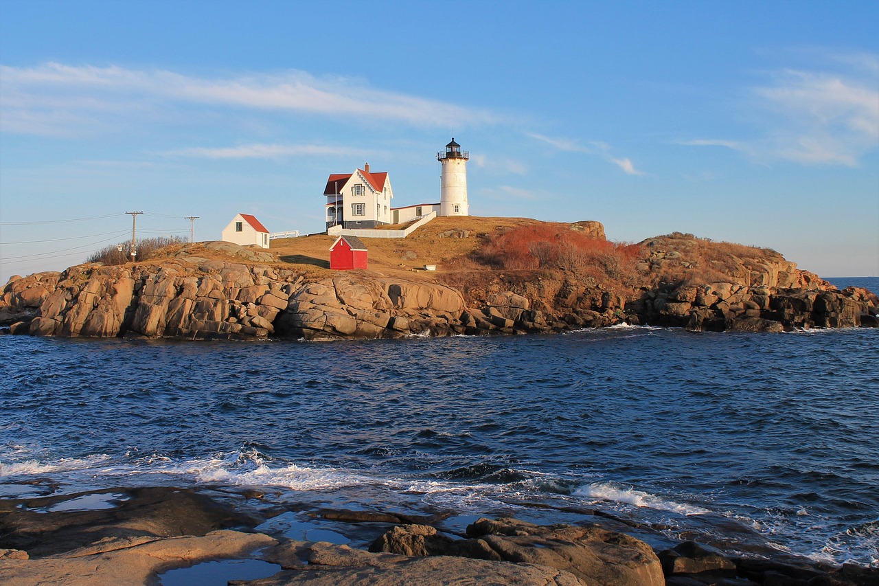 Lighthouse - free online jigsaw puzzle photo