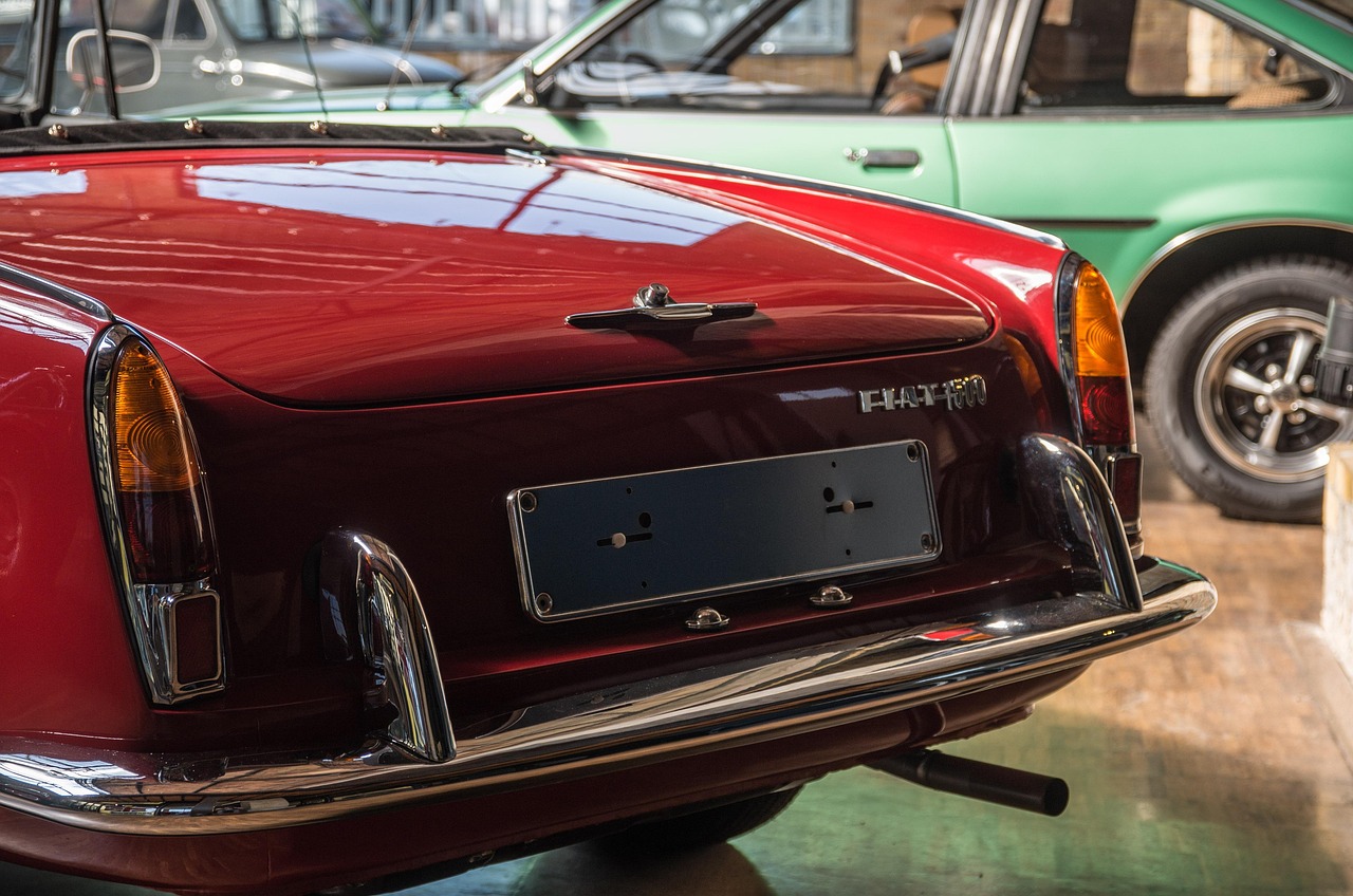 Fiat - free online jigsaw puzzle photo
