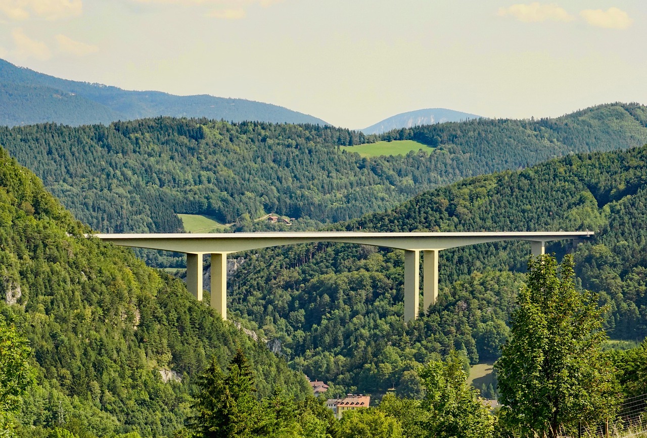 Structure - free online jigsaw puzzle photo