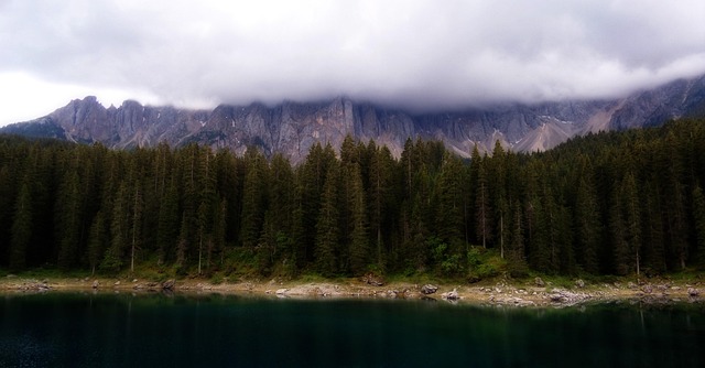 Rocha, Lago, Floresta, Nuvens, Dolomitas