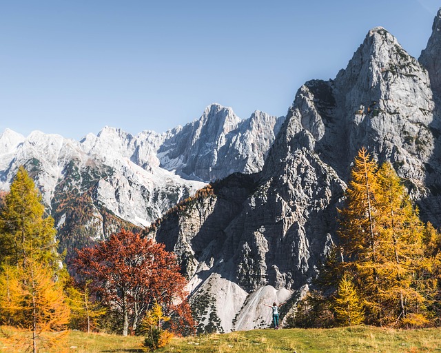 Free Mountains Fall photo and picture