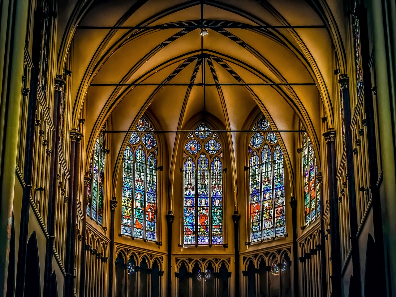Church - free online jigsaw puzzle photo