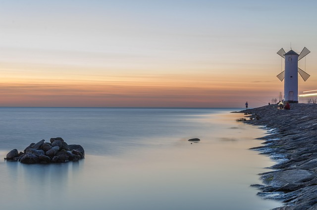 Free Sea Laptop Wallpaper photo and picture