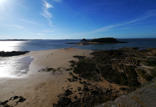 Free Saint Malo Grand Bé photo and picture