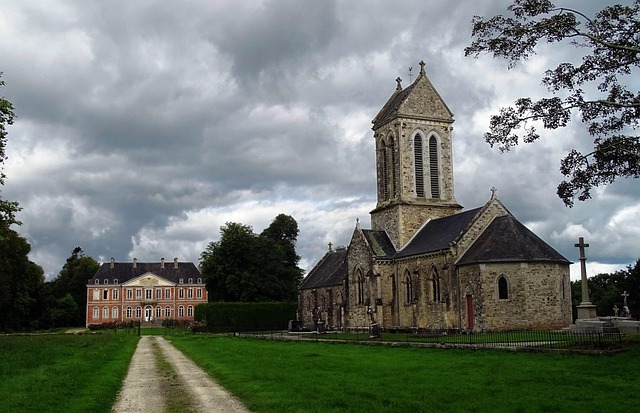 Free Manor Chateau photo and picture