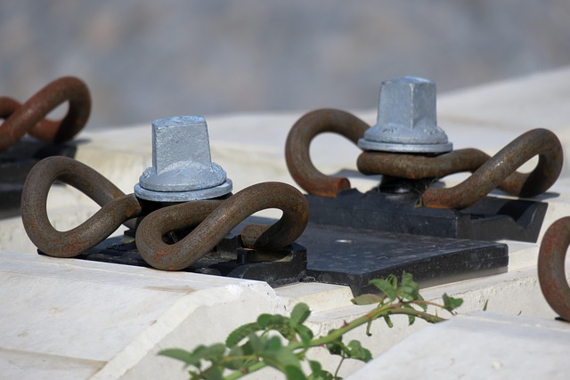 Free Railway Sleepers Bracket photo and picture