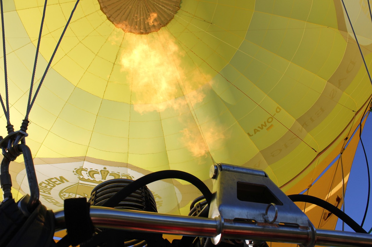 Hot Air Balloon - free online jigsaw puzzle photo