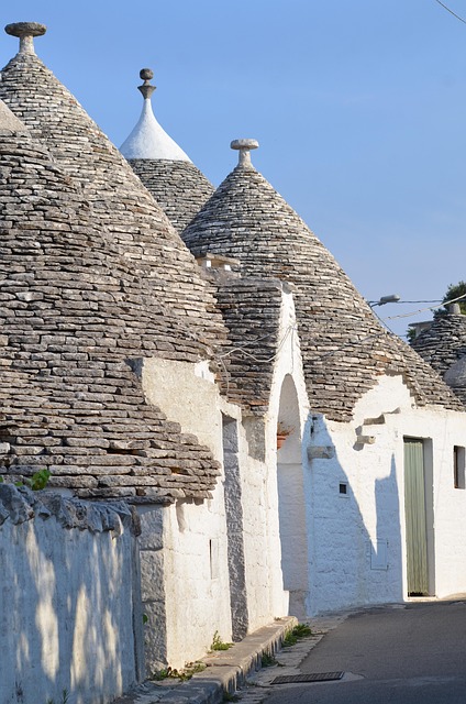 Free Italy Trullo photo and picture