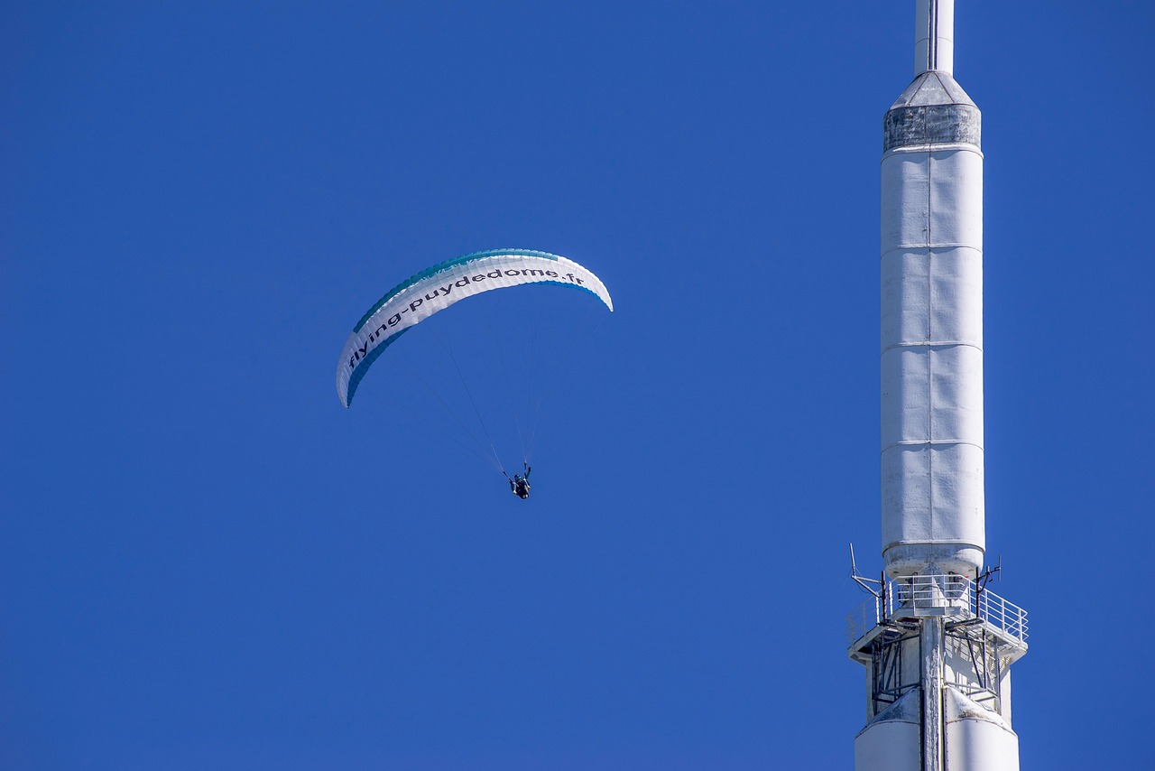 Paraglide - free online jigsaw puzzle photo