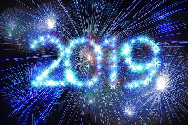 Free fireworks missiles new year's day illustration