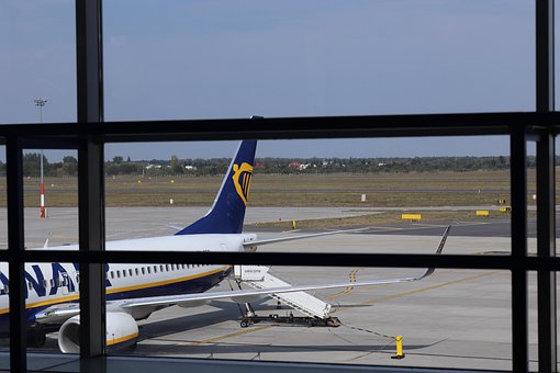 Free The Plane Airport photo and picture
