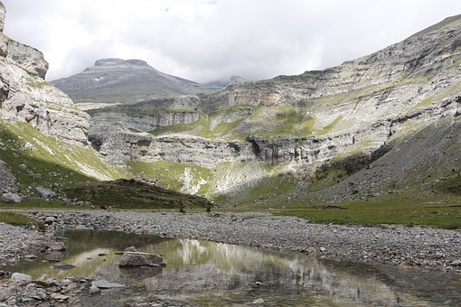 Free Ordesa Monte Perdido photo and picture