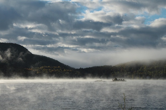Free Fog Lake photo and picture