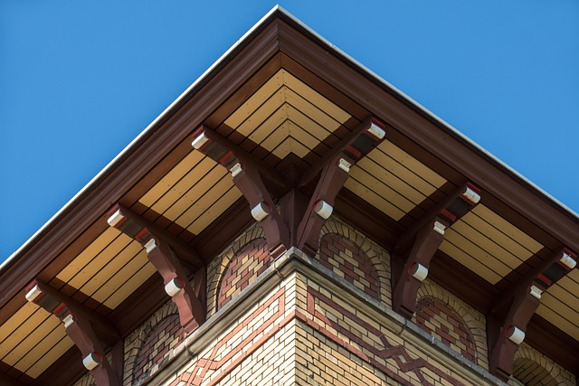 Free Roof Roof Edge photo and picture