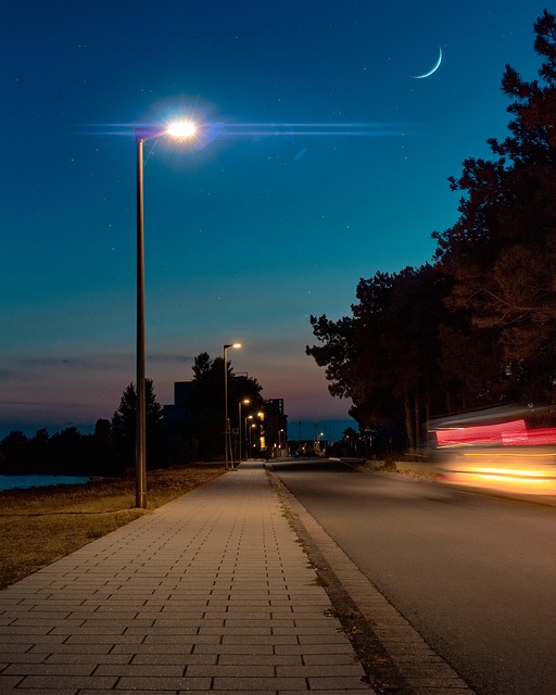 Free Night Road photo and picture