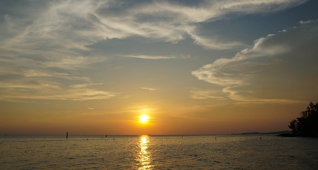 Free Sea Beach photo and picture