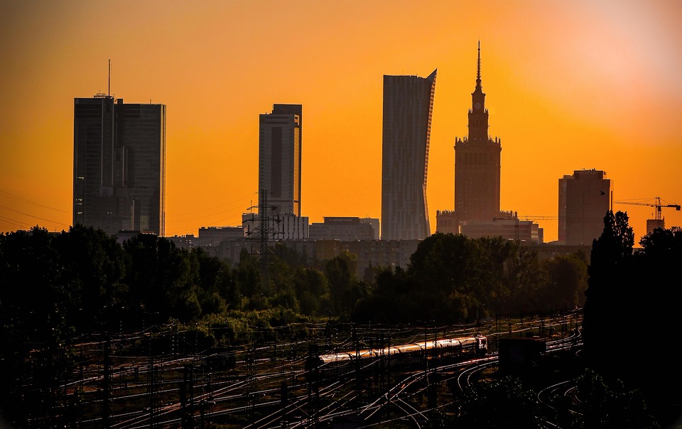 Warszawa. Dlaczego warto w niej zamieszkać?