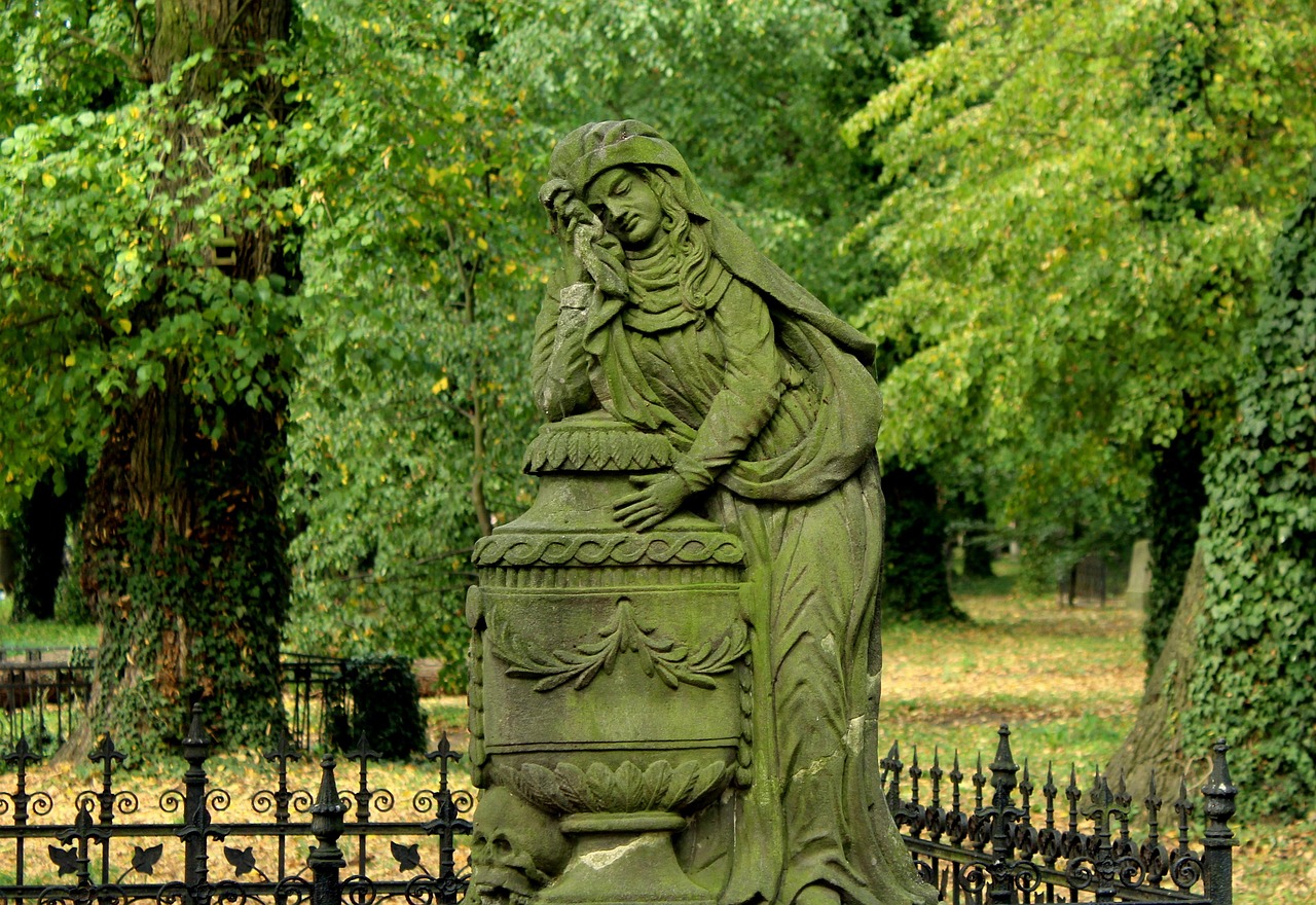 Statue - free online jigsaw puzzle photo