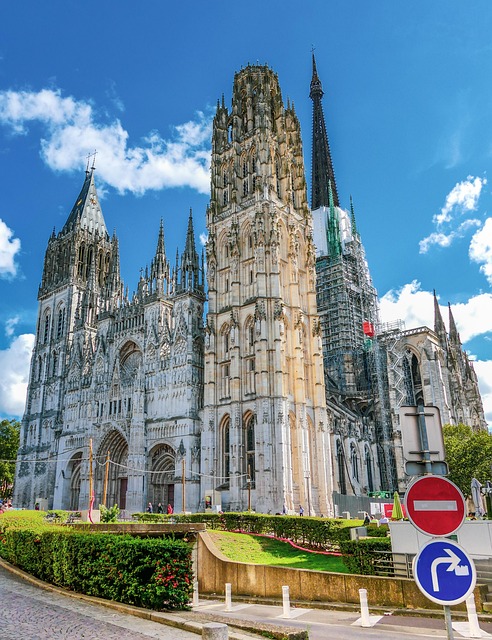 Free Rouen Cathedral photo and picture