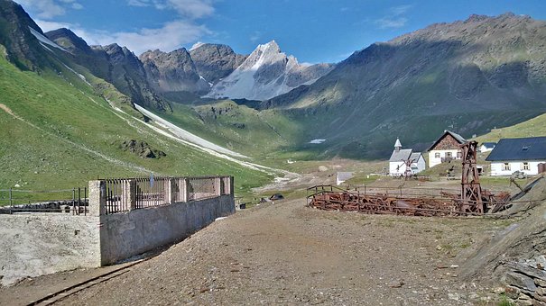 Free Alps Snow Mountain photo and picture