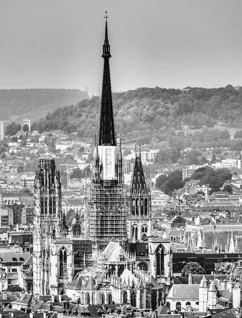 Free Black And White Rouen photo and picture